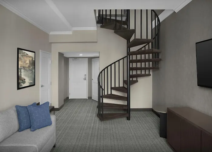 Courtyard By Marriott San Diego Downtown Little Italy